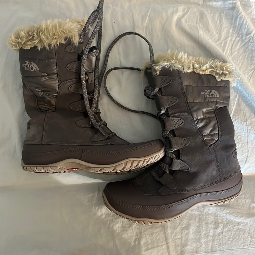 North face Lace Up Winter Boots
